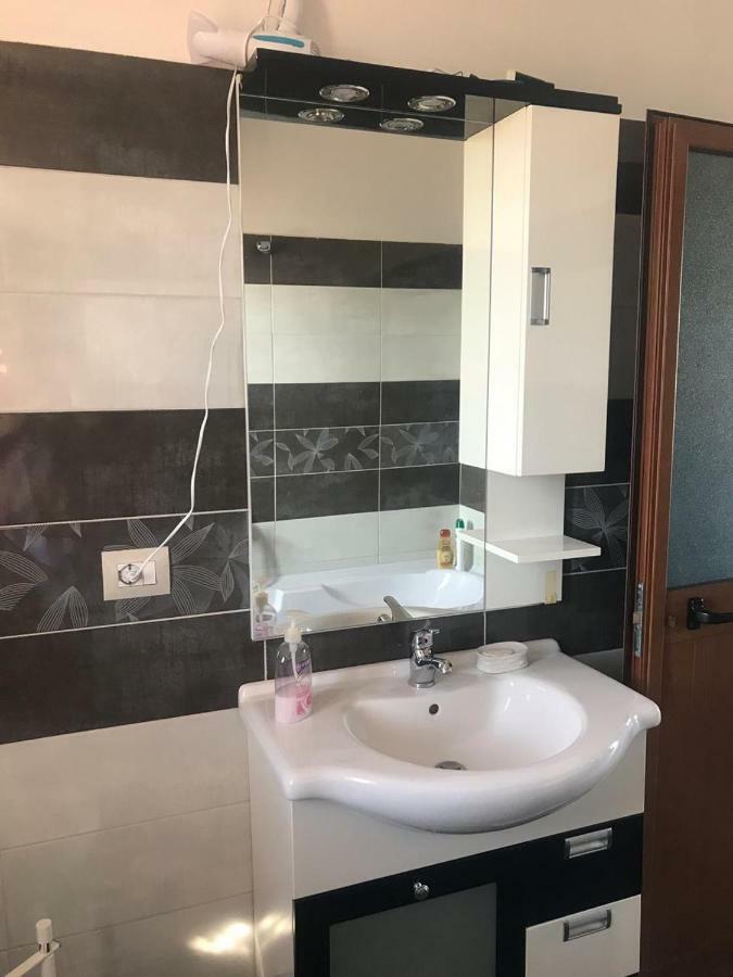Sara'S Villa Shkoder Luaran gambar