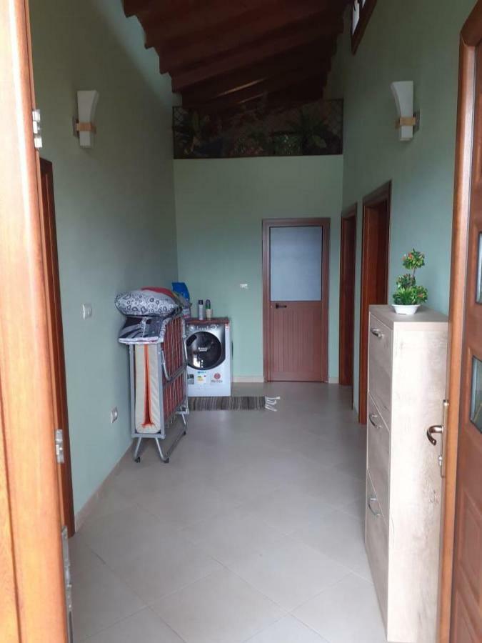 Sara'S Villa Shkoder Luaran gambar