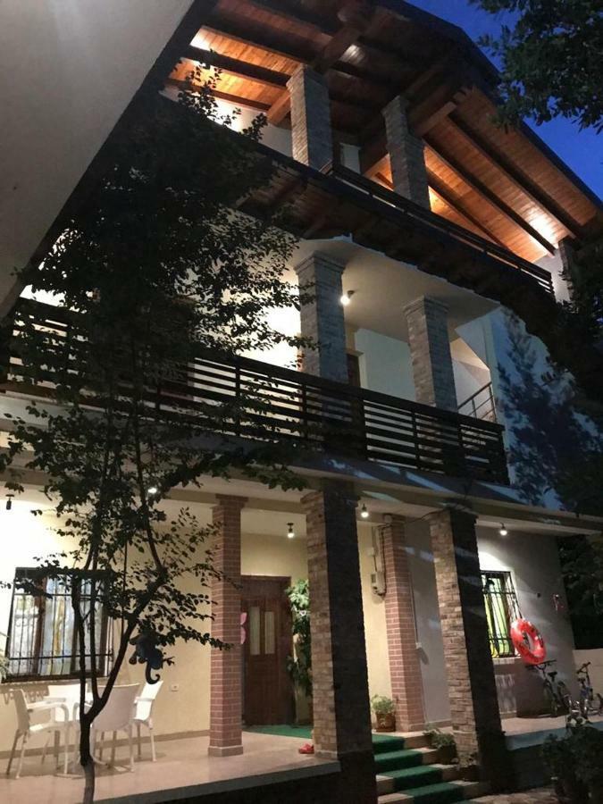 Sara'S Villa Shkoder Luaran gambar
