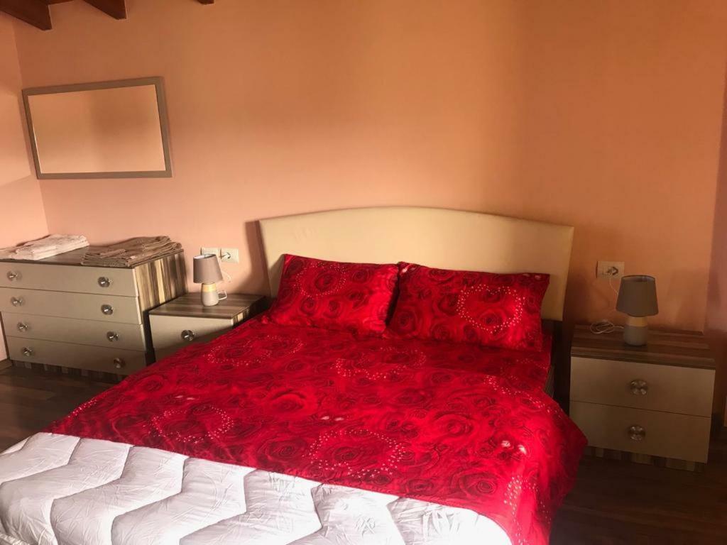 Sara'S Villa Shkoder Luaran gambar