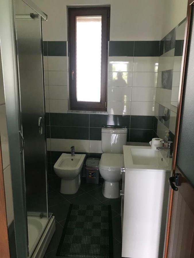 Sara'S Villa Shkoder Luaran gambar